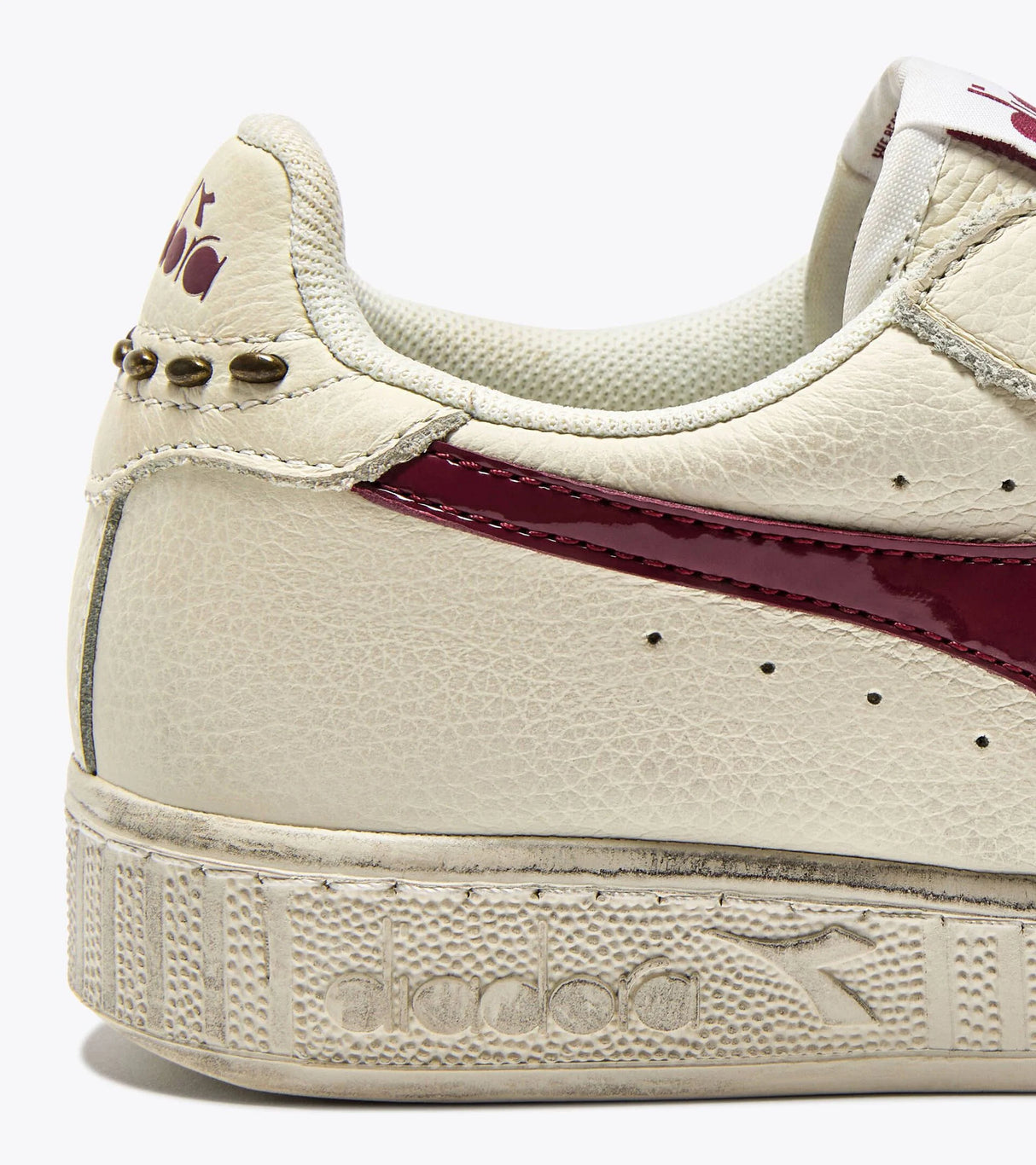 DIADORA GAME L LOW WAXED STUDS WN 501182170 01 45084