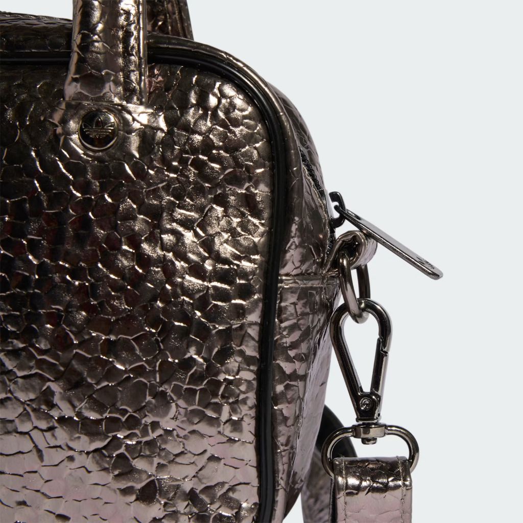 Borsa mini Adidas Originals Adicolor XS grigio metallizzato