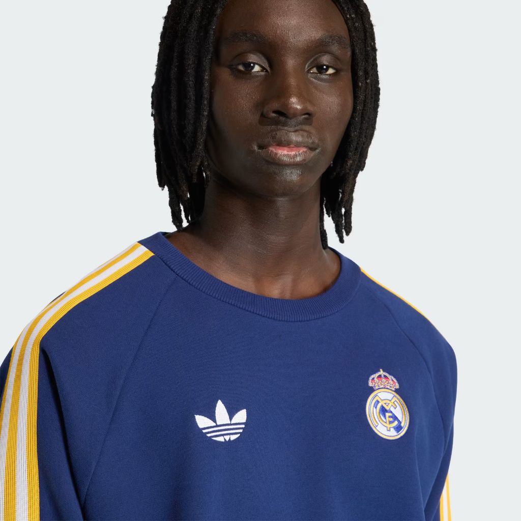 Felpa Adidas Originals Real Madrid blu navy con bande gialle sulle maniche