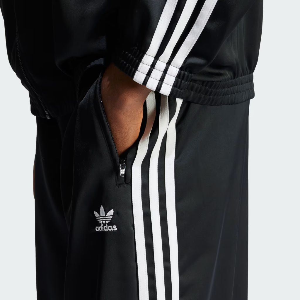 Pantalone da donna Adidas Originals nero a gamba larga