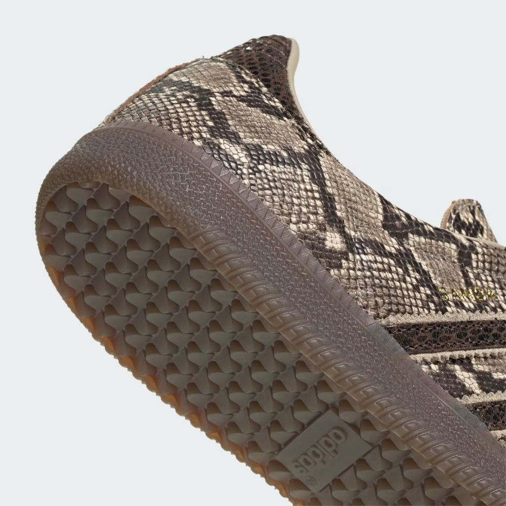 Sneaker Adidas Samba pitonata testa di moro