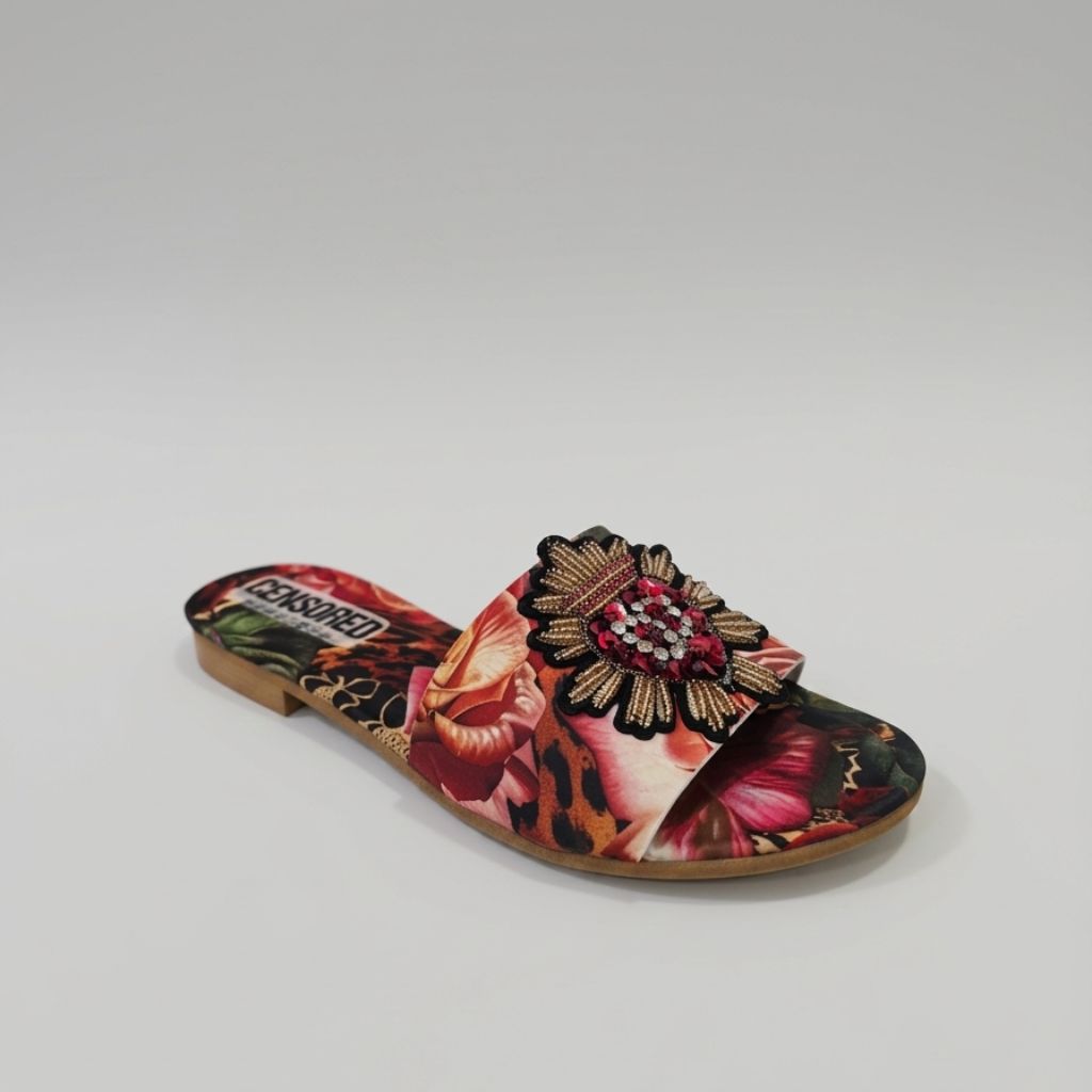 Sandalo flat donna stampa floreale leopardata con spilla-gioiello dorata e cristalli.