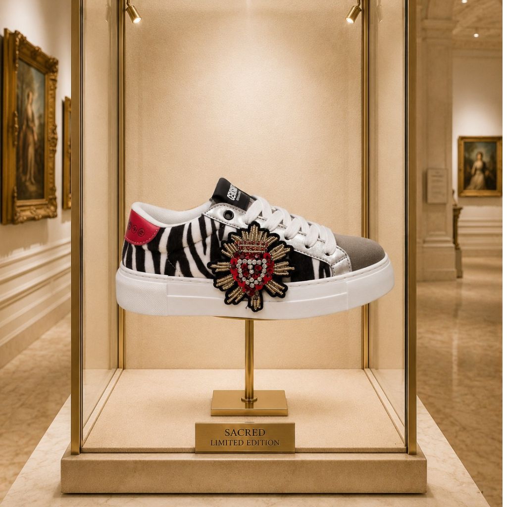 Sneaker Sacred zebrata con ricamo sacro cuore gioiello