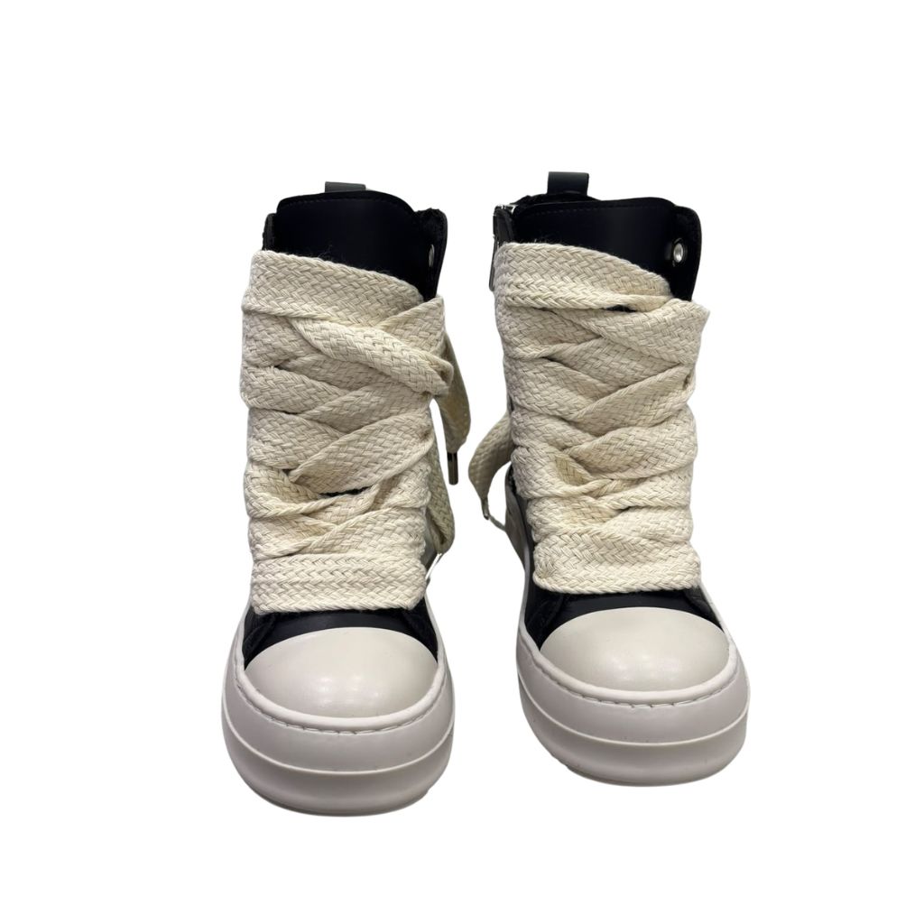 Sneakers alte unisex Censored Star 2.0 in ecopelle nera con spessi lacci oversize