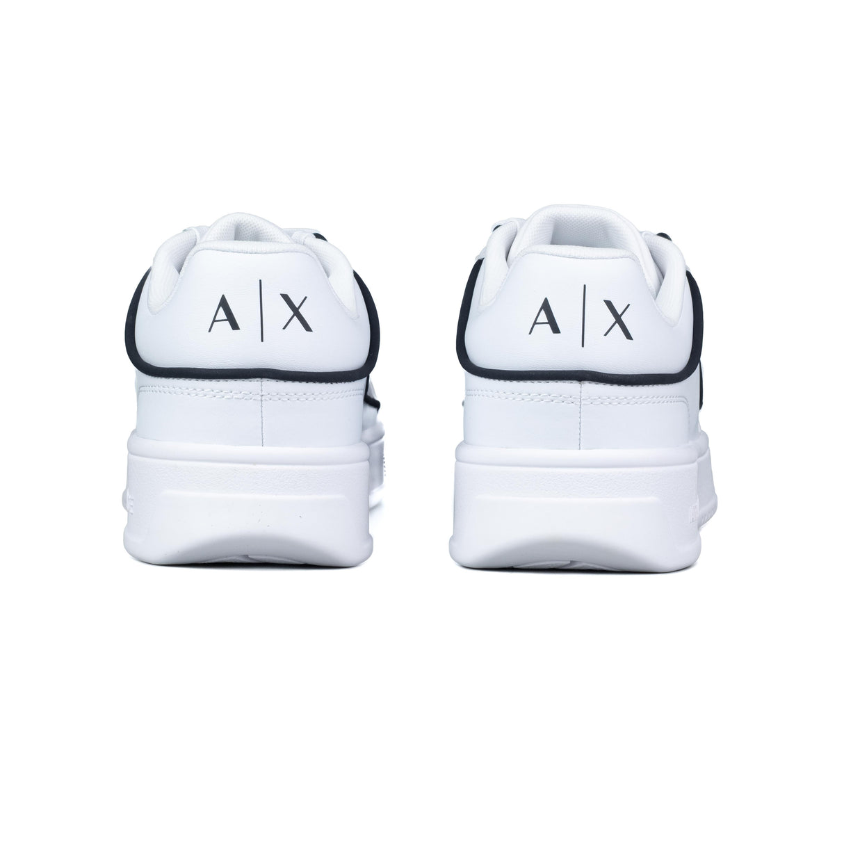 Armani Exchange Sneakers Bianco XUX256XV952 U652
