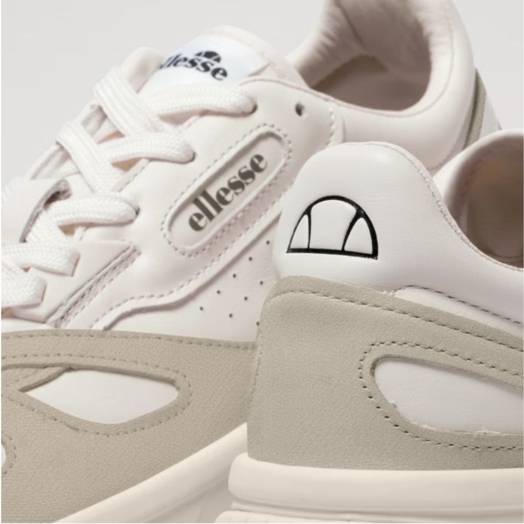 Sneakers unisex Ellesse LS914 in pelle e suede color beige con lacci coordinati e logo Ellesse sulla linguetta