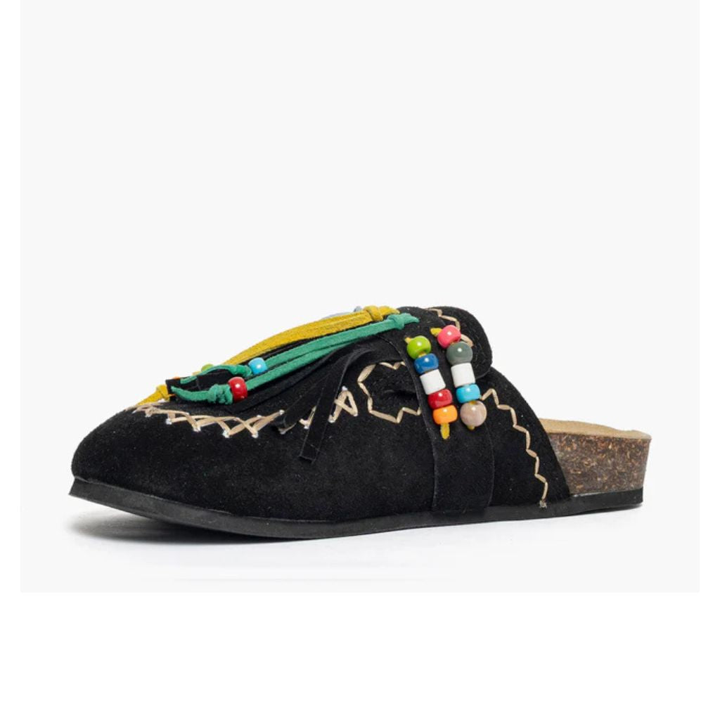 Mule Gagliotta in camoscio nero con frange, perline multicolor e laccetti colorati, suola sughero 4 cm.