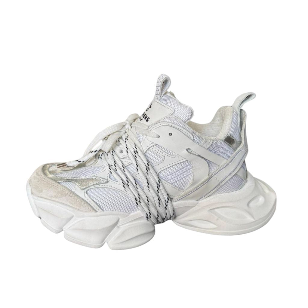 Sneaker Jammers chunky in camoscio ghiaccio, pelle bianca