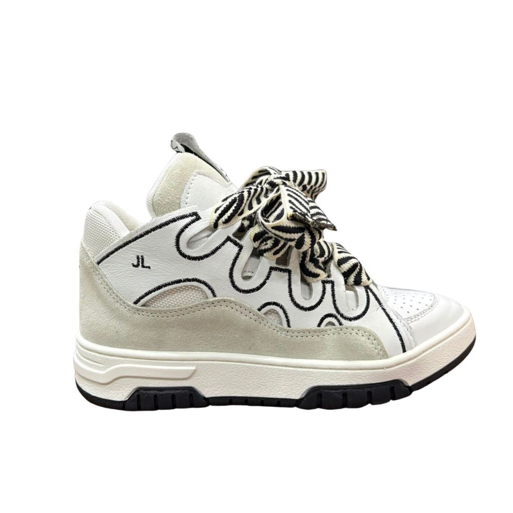 Sneaker Jammers London bianca nera con ricami onde e lacca righe