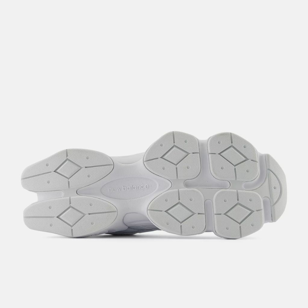 New Balance 9060 Triple White U9060NRJ