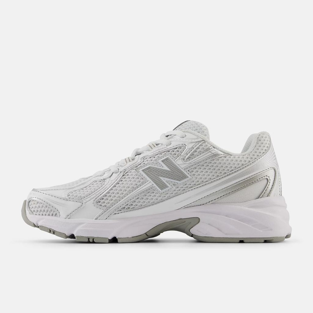Sneaker New Balance 740 white silver, inserti metallizzati, suola ABZORB.