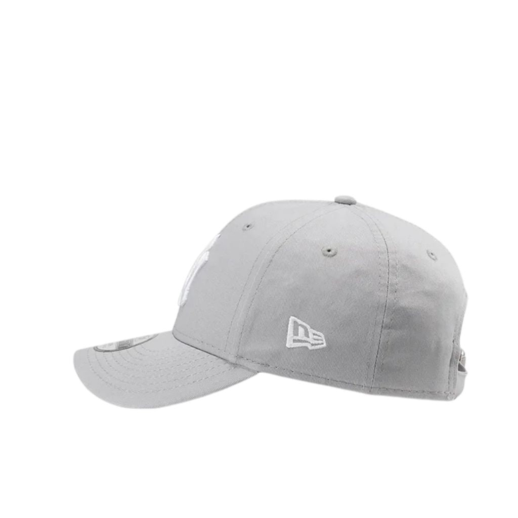 Cappello New Era 9FORTY New York Yankees grigio chiaro