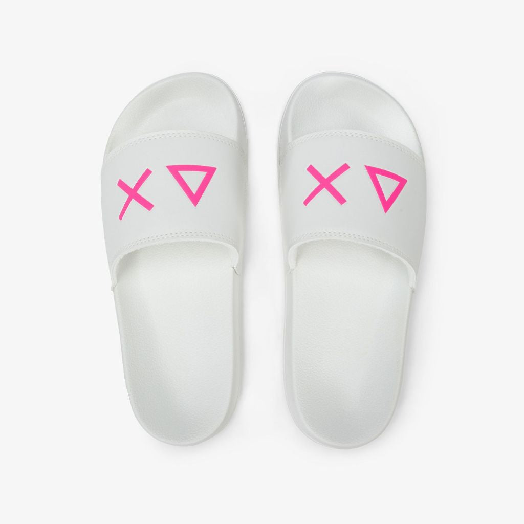 Ciabatte Sun68 in bianco con logo fuxia. Design minimalista e versatile, perfette per il comfort quotidiano