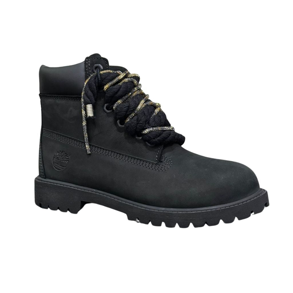 Stivale Timberland in nubuck nero con lacci a corda neri e laccio glitter.