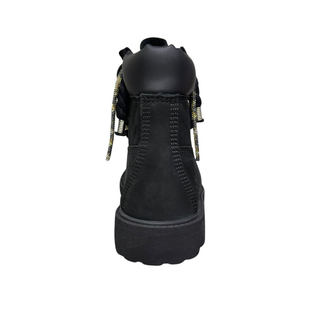 Stivale Timberland in nubuck nero con lacci a corda neri e laccio glitter.