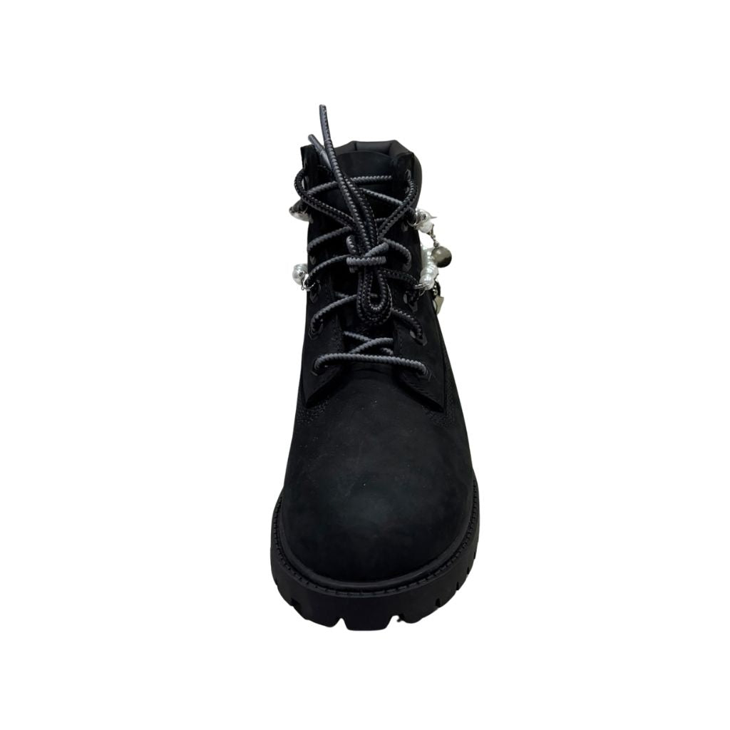 Timberland Stivaletto nero in nubuck con doppio giro di perle e suola carrarmato
