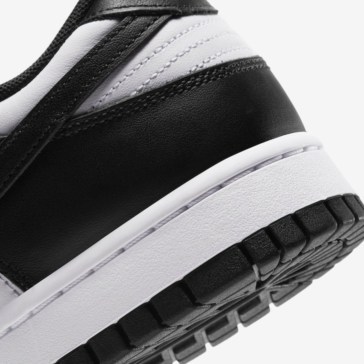 Nike Dunk Low Retro White Black Panda (GS) Cw1590 100