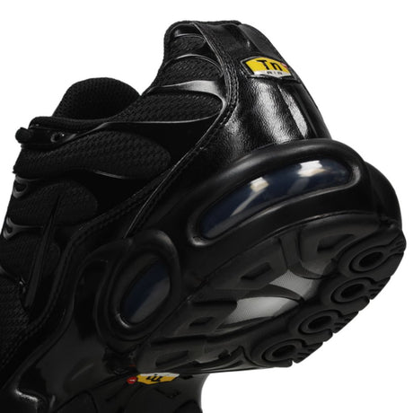 Nike Air Max Plus Triple Black TN 604133 050