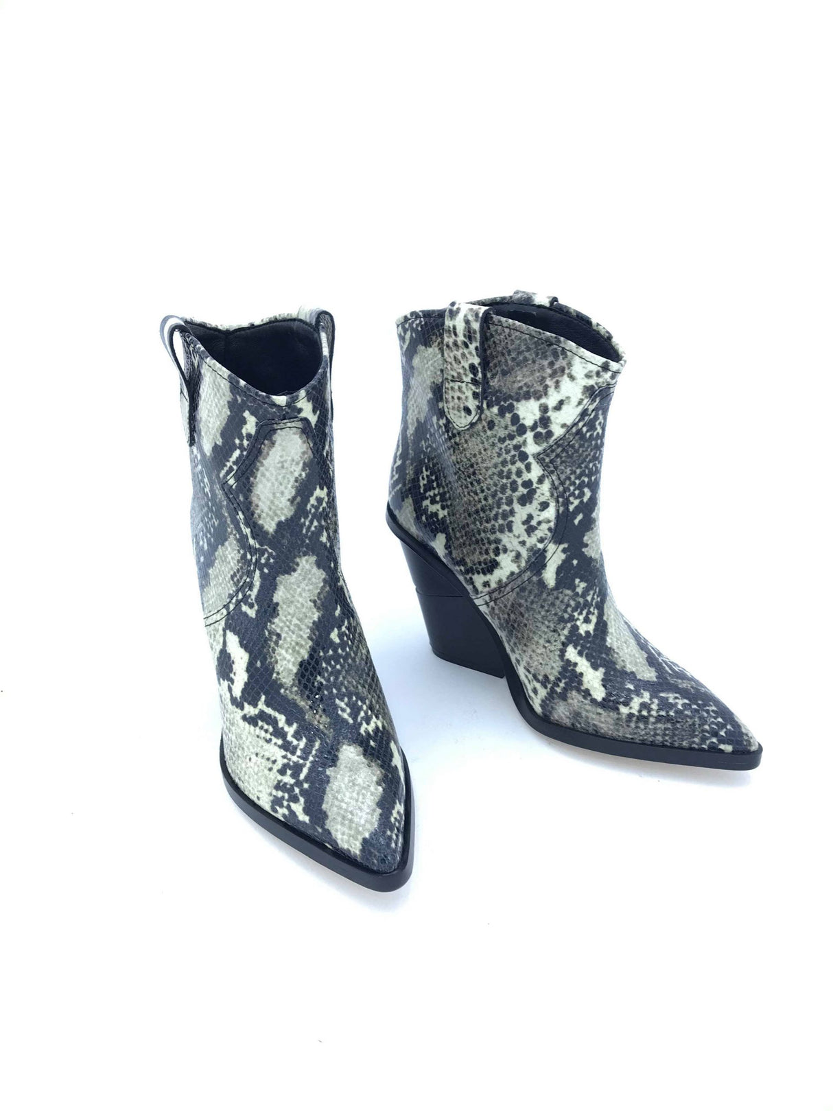 #Studioitalia Camperos Lolita02