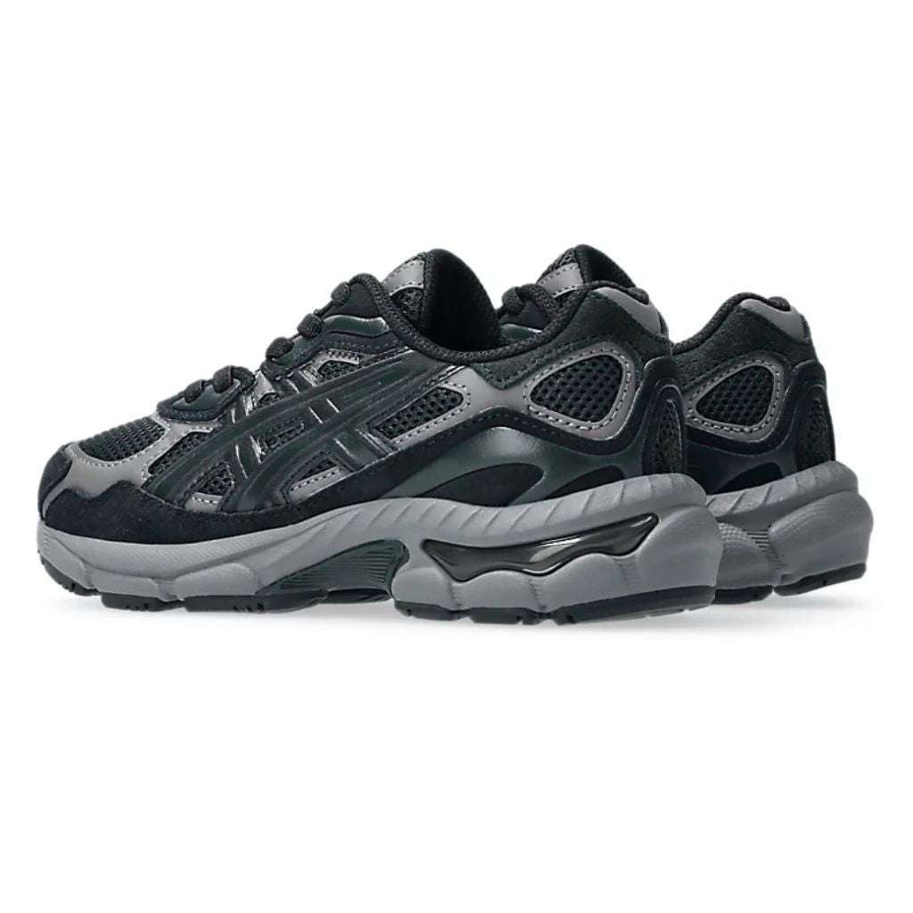 Sneaker ASICS GEL-NYC PS da bambino, tomaia multicolore con dettagli dentellati.