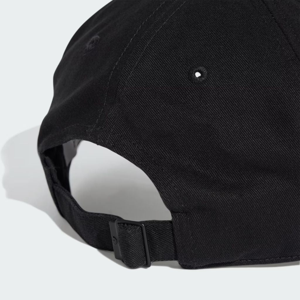 Cappello da baseball Adidas Originals nero con visiera curva