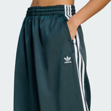 Pantalone da donna Adidas Originals verde a gamba larga