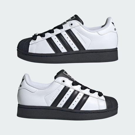 Sneaker adidas Superstar bianca e nera
