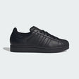 Sneaker adidas Superstar total black