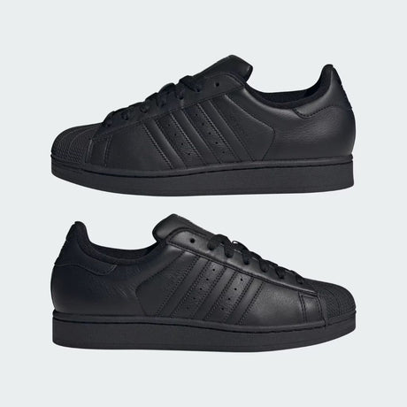 Sneaker adidas Superstar total black