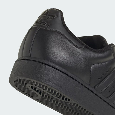 Sneaker adidas Superstar total black