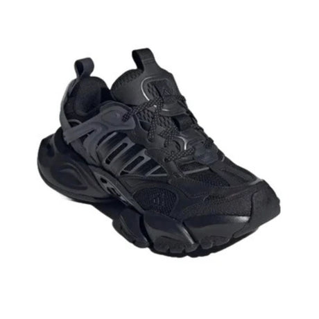 sneaker lifestyle nera e grigia con suola a doppia densità.