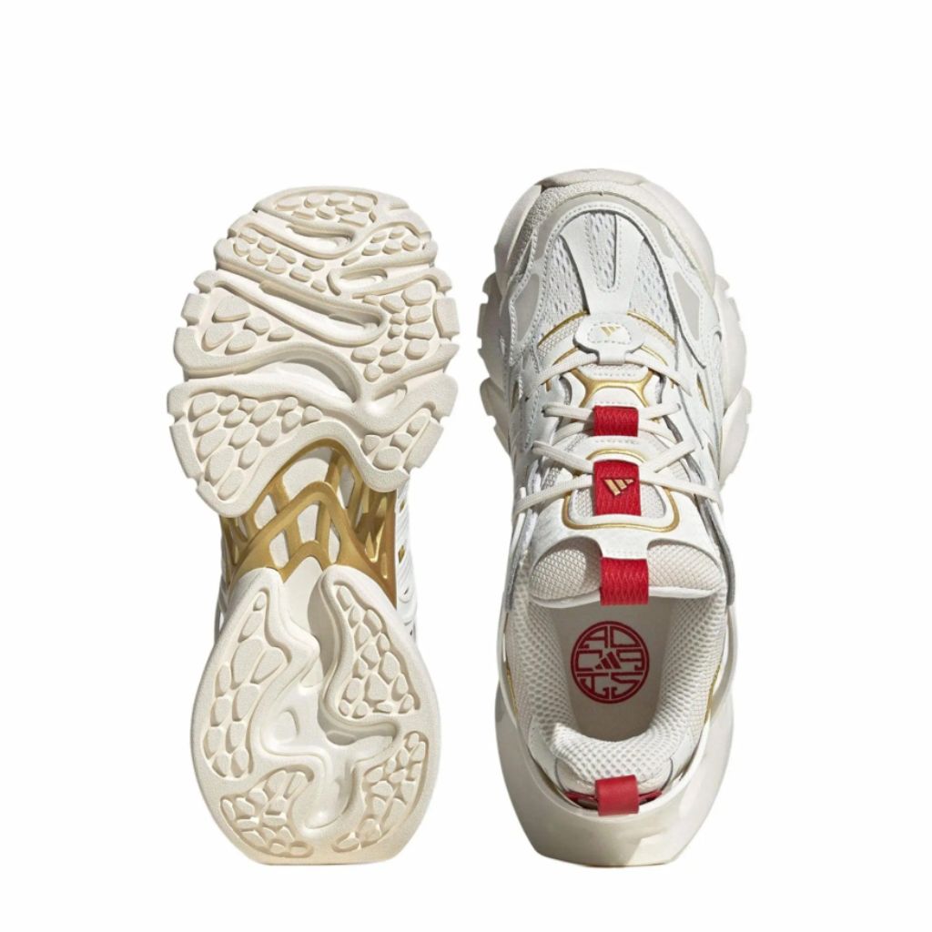 Adidas XLG Runner Deluxe bianco sporco con dettagli oro metallizzato e rosso