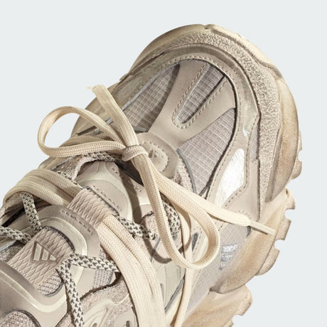  sneaker lifestyle beige con dettagli cream white.