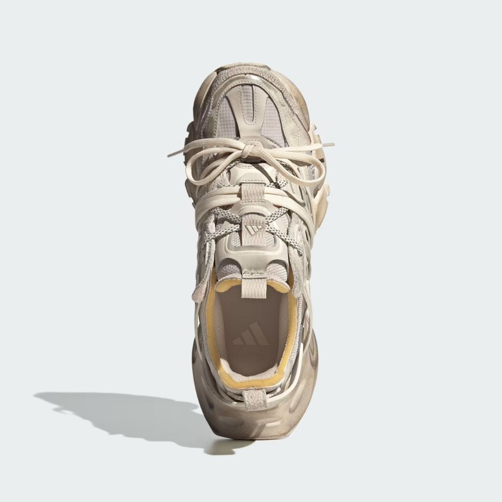  sneaker lifestyle beige con dettagli cream white.
