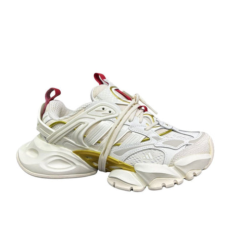 Adidas XLG Runner Deluxe bianco sporco con dettagli oro metallizzato e rosso