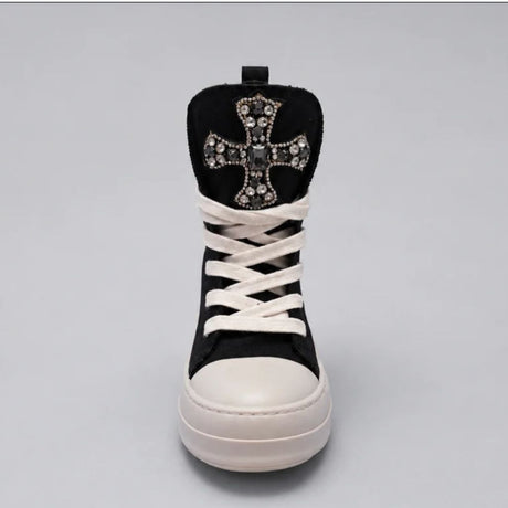 Sneaker Censored alta nera con croce gioiello