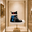 Sneaker Censored alta nera con croci multicolore
