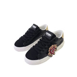 Sneaker Sacred nera con ricamo sacro cuore gioiello