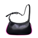 Borsa mezzaluna nera in ecopelle County of Milan con stampa Fuxia Wings, ali viola e fucsia, bordino fucsia e manico regolabile.