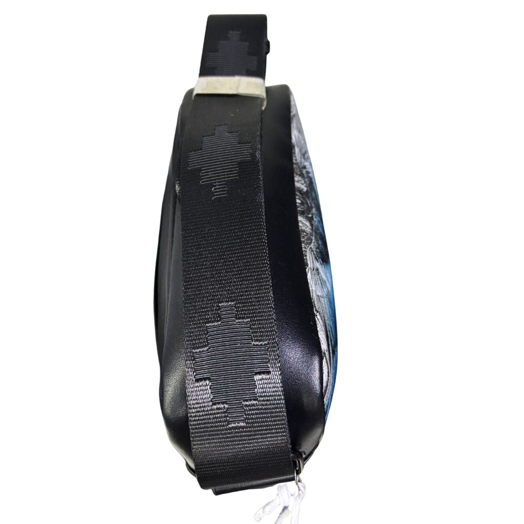 Borsello tracolla County of Milan nero ecopelle liscia stampa Wings Royal blu royal turchese giallo tasca retro