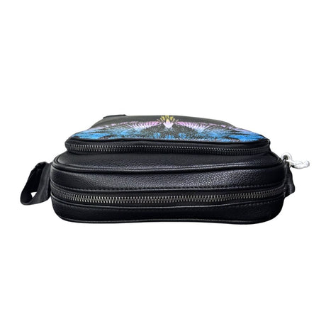 Borsello tracolla County of Milan nero ecopelle con stampa Wings blu royal rosa lilla giallo e tracolla nylon logata