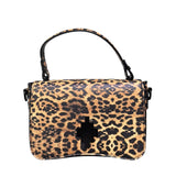 Mini bag in ecopelle leopardata County of Milan con logo croce nera in rilievo, manico superiore rigido e tracolla regolabile rimovibile.