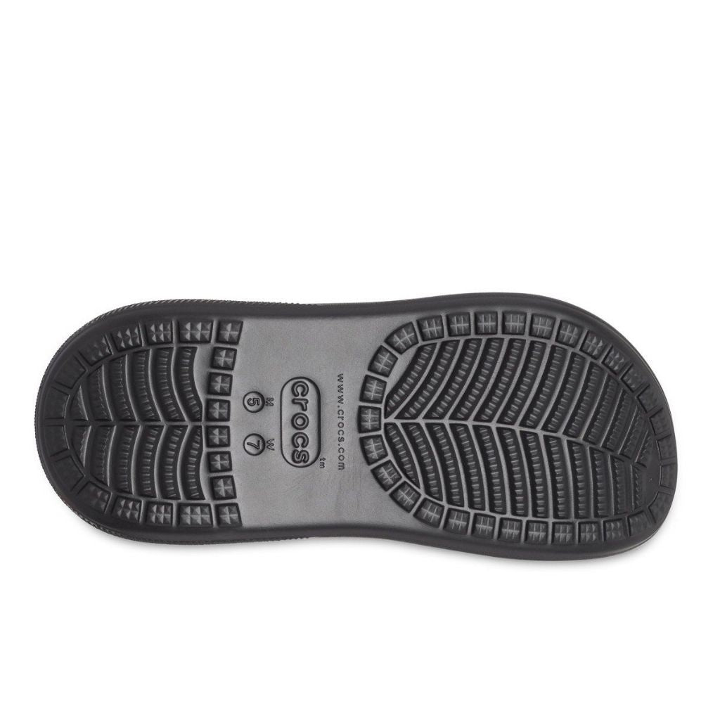 Zoccolo Crocs Classic Crush nero con suola platform arrotondata e cinturino al tallone