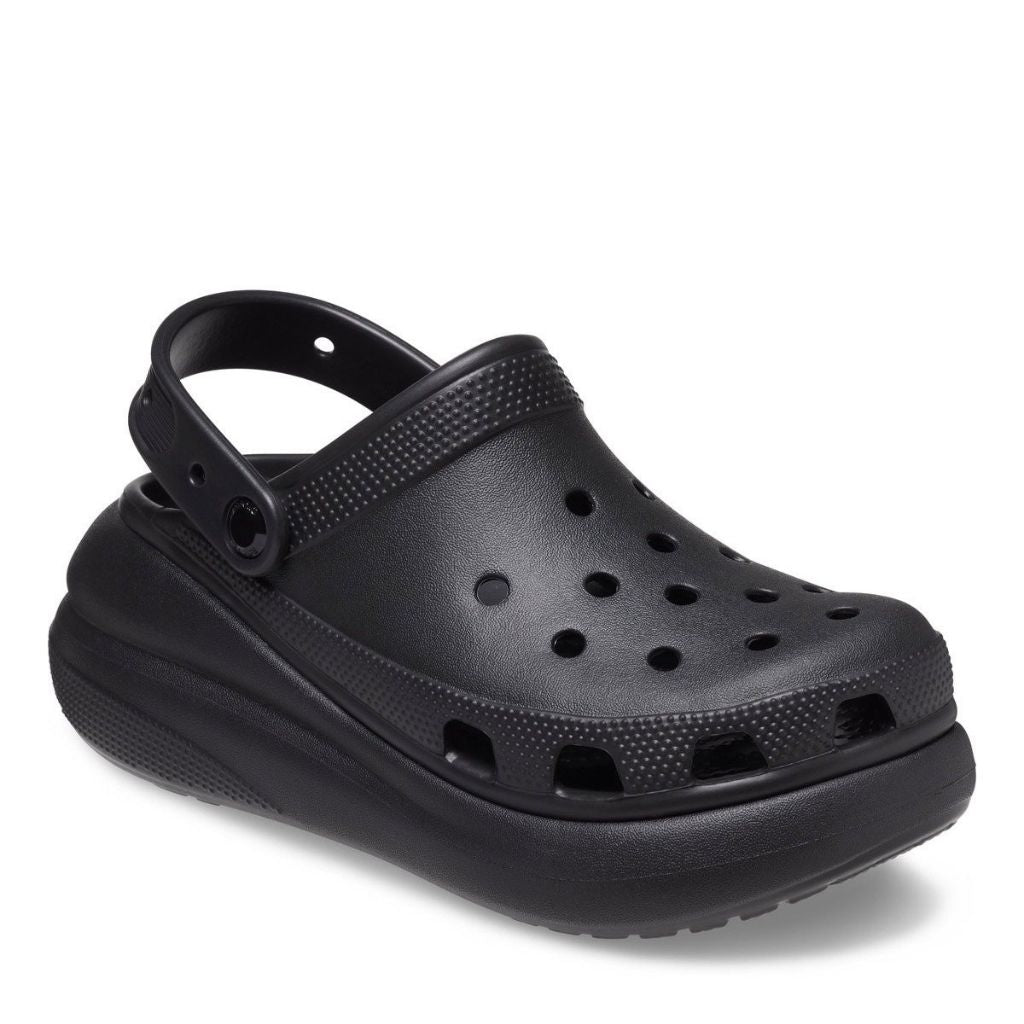 Zoccolo Crocs Classic Crush nero con suola platform arrotondata e cinturino al tallone