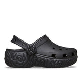 Zoccolo Crocs nero con zeppa, suola a motivo floreale