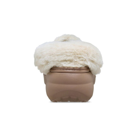 Clog Crocs Classic Platform cappuccino con fodera effetto peluche crema e cinturino posteriore rivestito