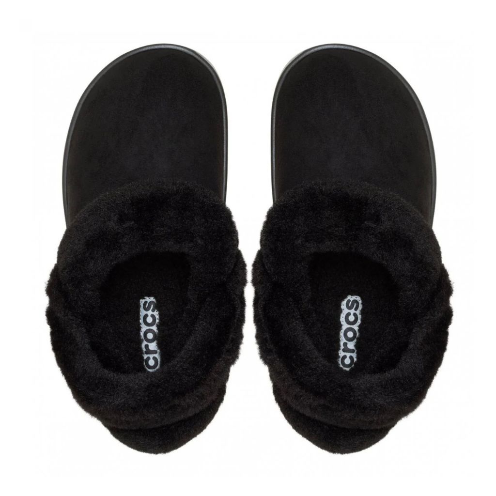 Clog Crocs nero in finta scamosciata con colletto in ecopelliccia e cinturino posteriore