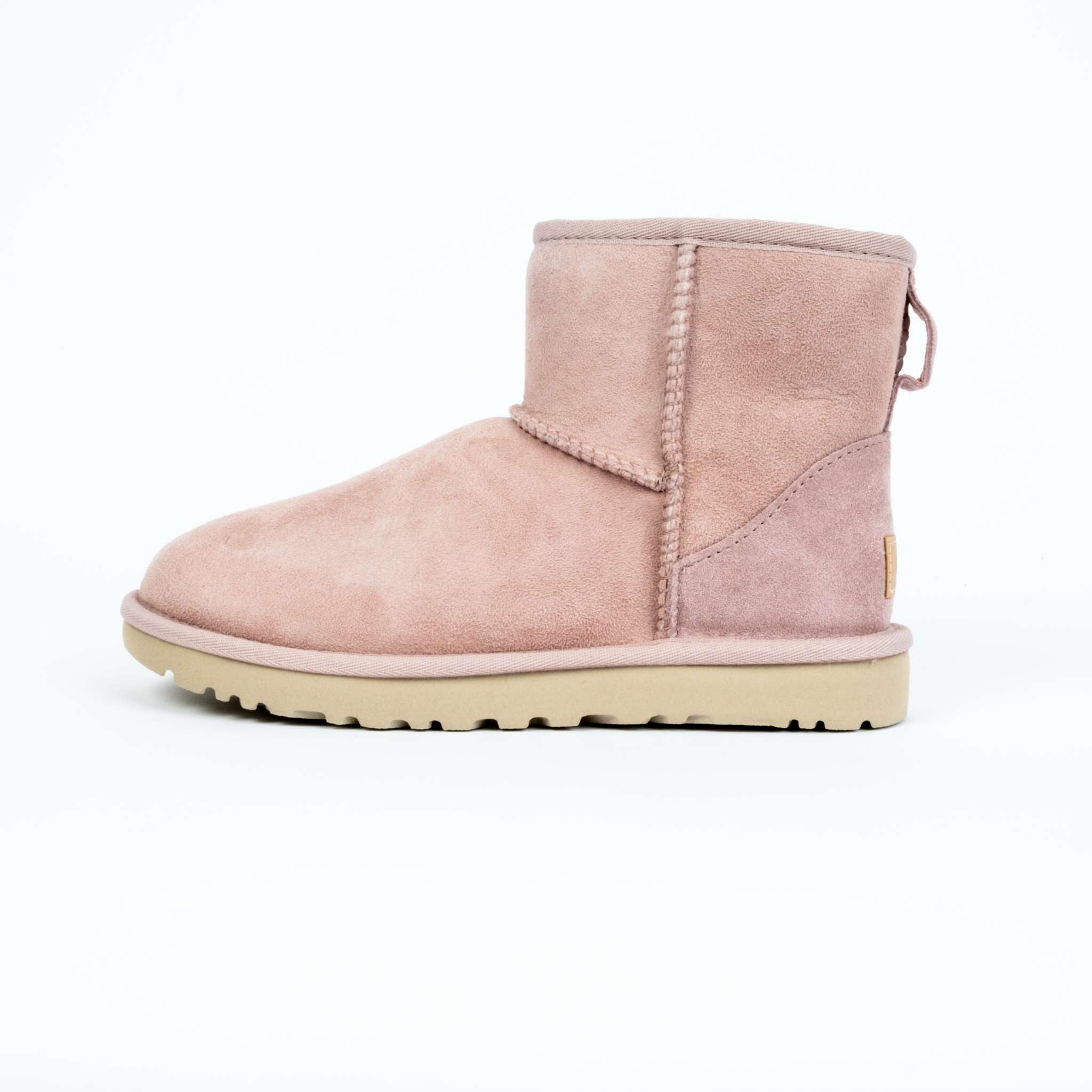 Ugg classic 2025 mini rosa