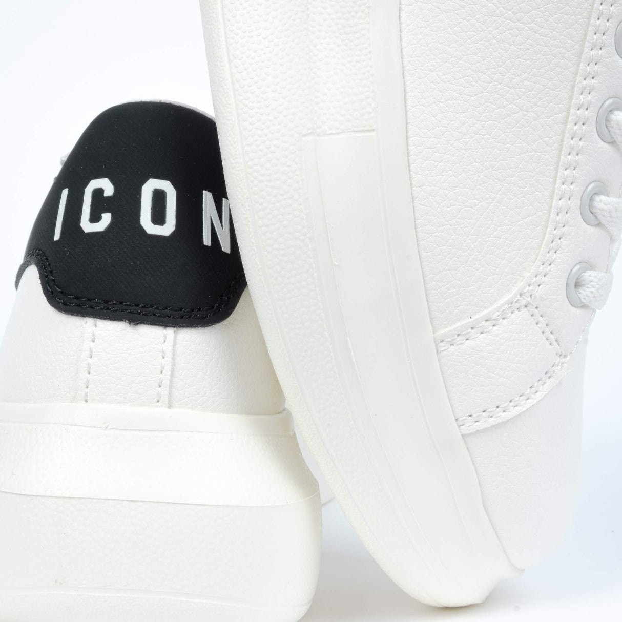 ICON Sneakers IC948108 Bianco
