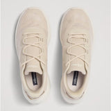 Sneakers da donna Ellesse Alba color beige e panna con tomaia in mesh e suede, suola spessa sagomata e lacci abbinati.
